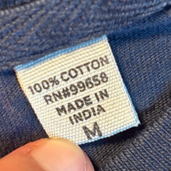 ETSU Buccaneers Cropped T-Shirt Blue 84 Women’s M Navy NCAA - Picture 4 of 4